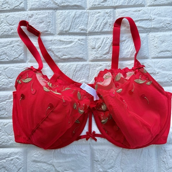 Cacique - Lane Bryant Red Cherries Lightly Lined French Balconette Bra 42DDD - Picture 1 of 8